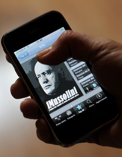 Nostalgie fasciste che vanno oltre la legittima memoria